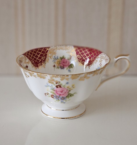 Royal albert catherine tea cup - tea,
